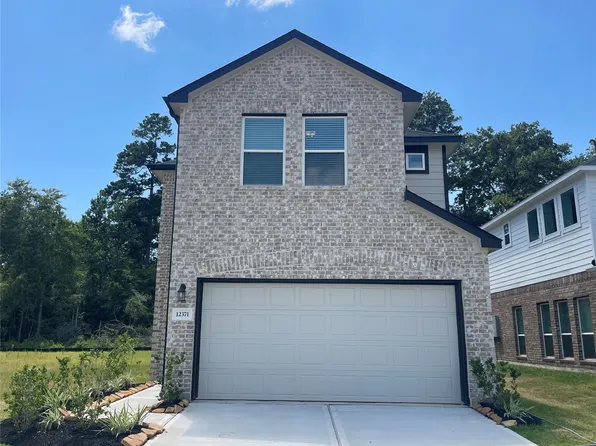 12371 Sunset Canyon Way, Willis, TX 77318