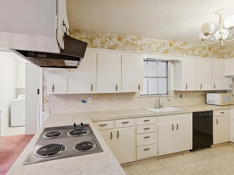 2303 Kipling St — Photo 11