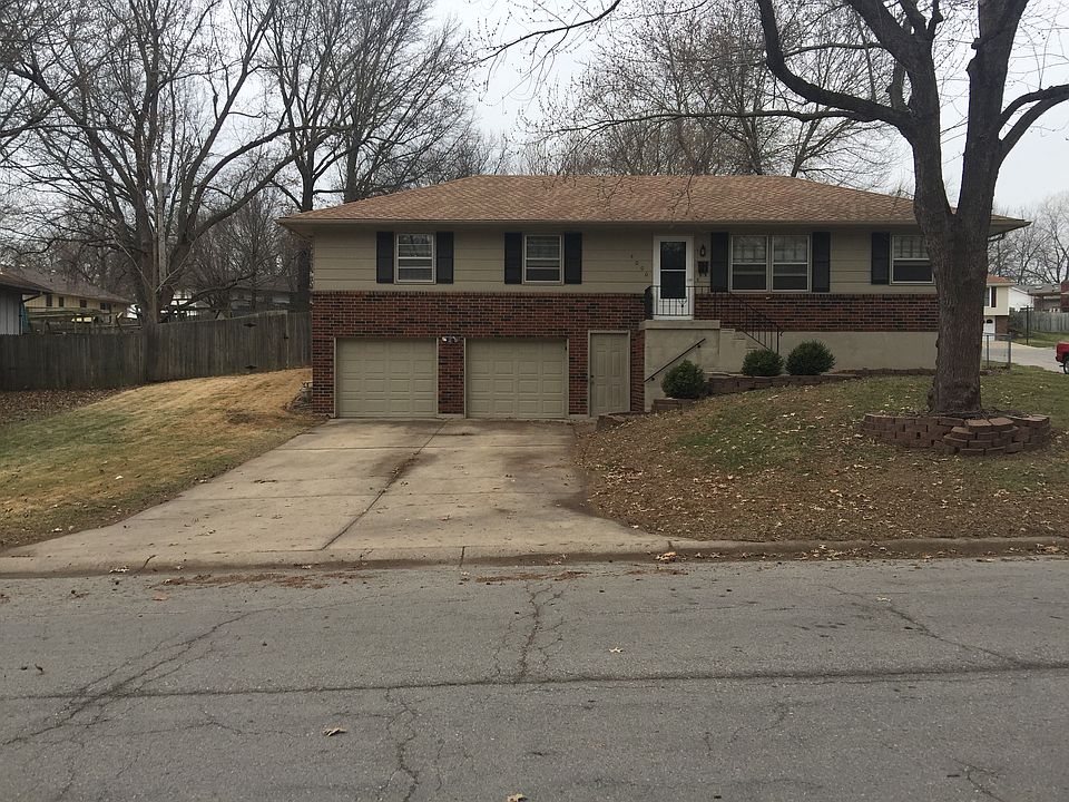 1st image of 4000 S Coventry Dr
