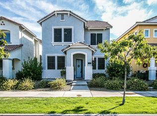 1310 S Minneola Ln, Gilbert, AZ 85296