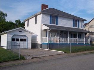 6665 6th St, Grindstone, PA 15442