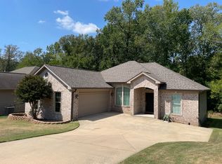 26 Cobblestone Creek Ct, Little Rock, AR 72210