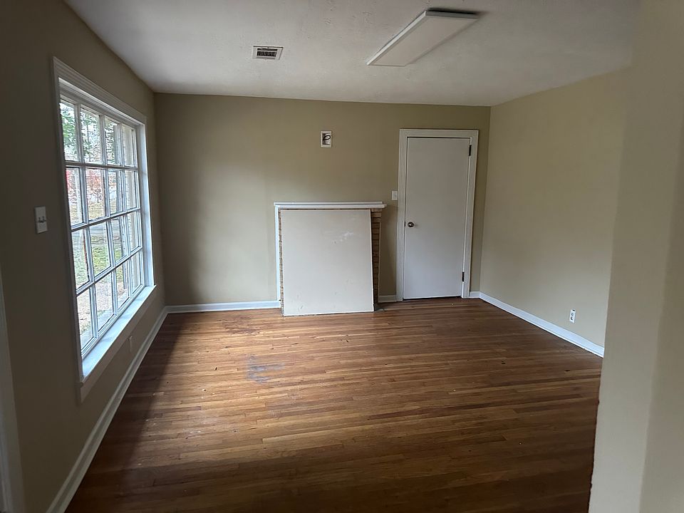 1st image of 3019 Short 19th St
