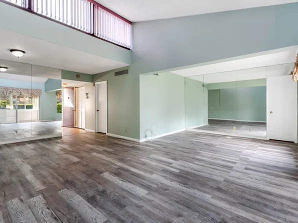 2541 Boundbrook Boulevard #117, Palm Springs, FL 33406