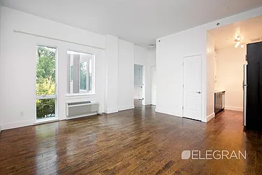 Rented by (Legacy) Elegran