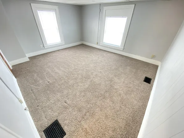 424 N Main St #C, Bellefontaine, OH 43311