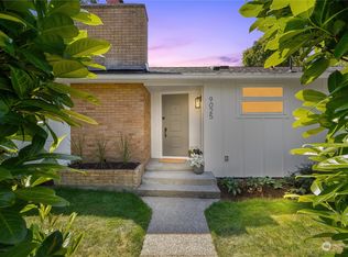 9025 32nd Ave NE, Seattle, WA 98115