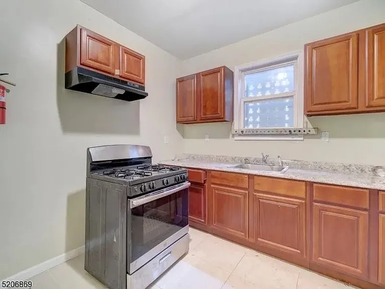 796 S 13th St #C — Photo 20