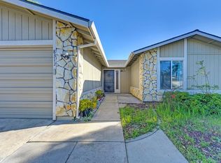8312 Summer Sunset Dr, Sacramento, CA 95828