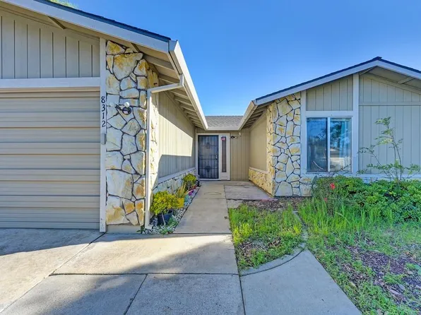 8312 Summer Sunset Dr, Sacramento, CA 95828