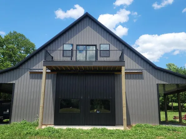 Almond Dr, Luray, VA 22835