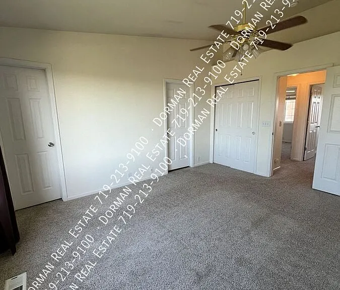 8774 Silver Glen Dr — Photo 29