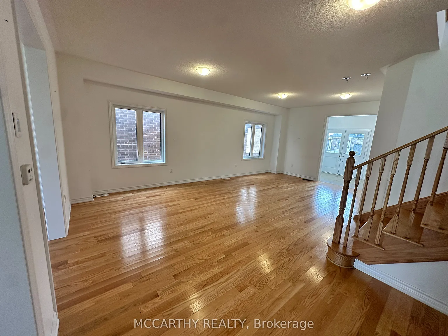 4 bed, $2,350 — Photo 4