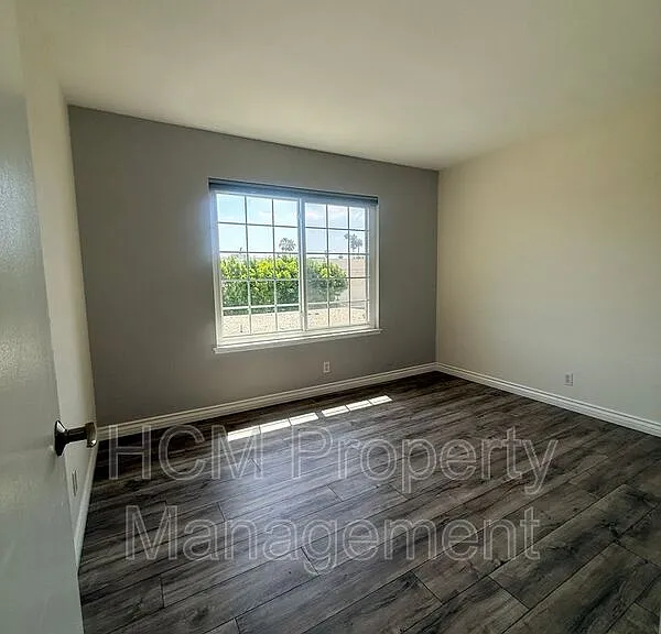 16065 Mount Pico Ct — Photo 17