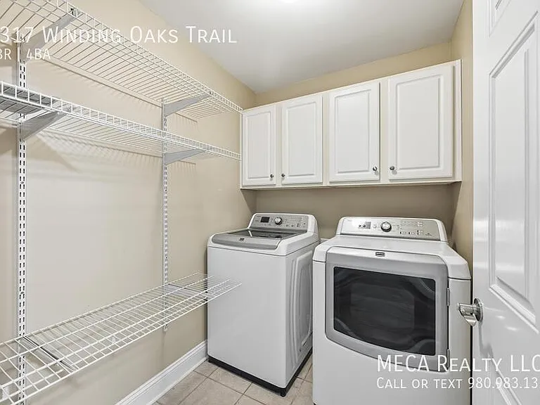 2317 Winding Oaks Trl — Photo 14