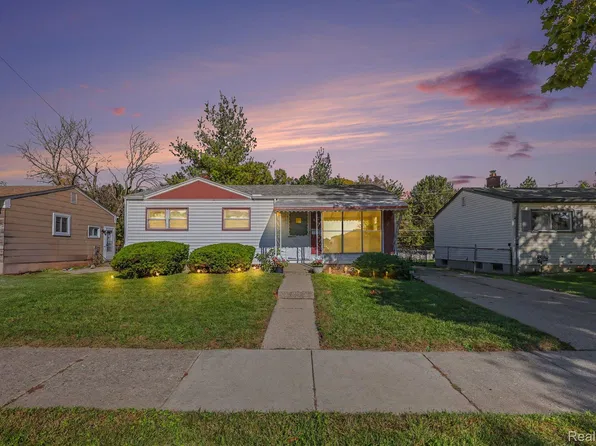 13811 Sherman Ave, Warren, MI 48089