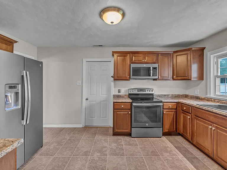 525 Dove Dr — Photo 16