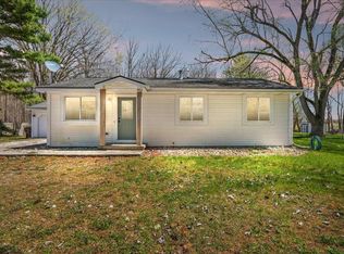 6340 Byron Rd, Howell, MI 48855