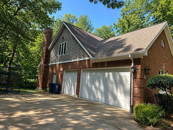 2nd image of 4 Harper Ct