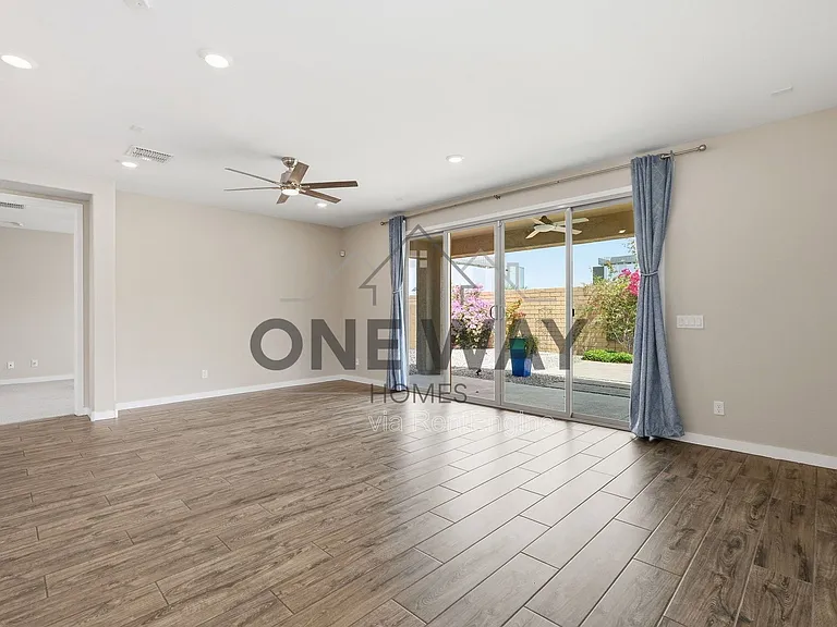 9836 E Red Giant Dr — Photo 8