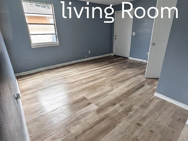 2809 Anthony St #1 — Photo 5