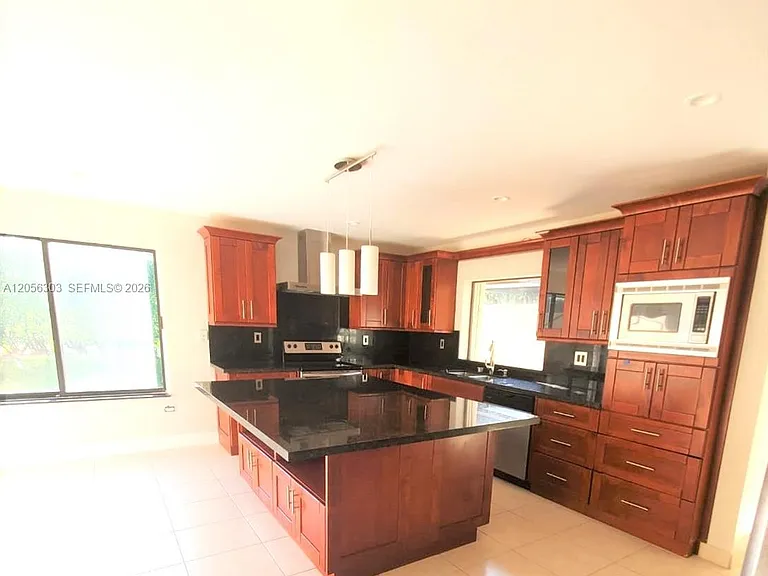 613 Patio Village Way — Photo 15