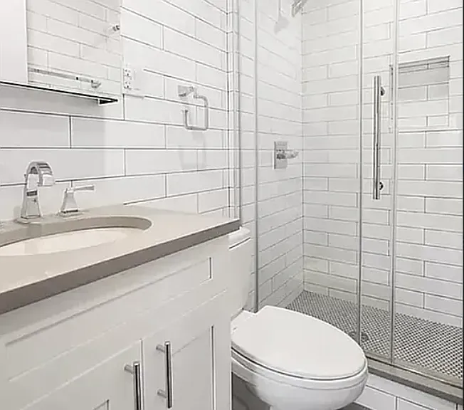 130 1st Ave #4R — Photo 6