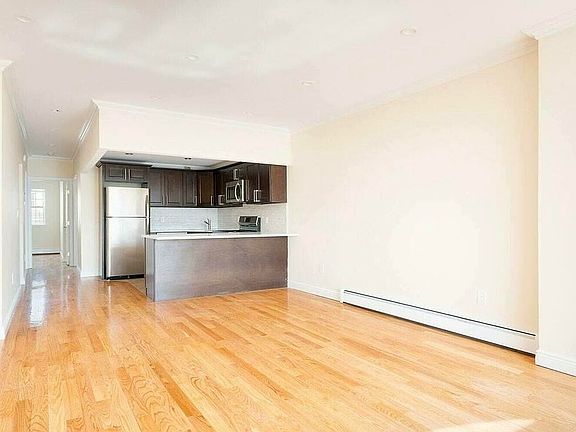 3rd image of 71-01 Cooper Ave #3FAM