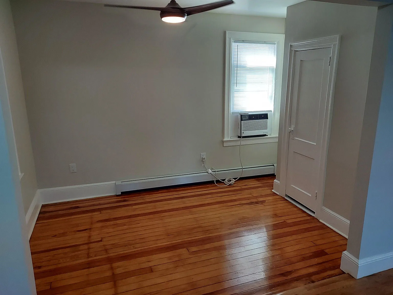 1 bed, 1.0 bath, $1,650 — Photo 4