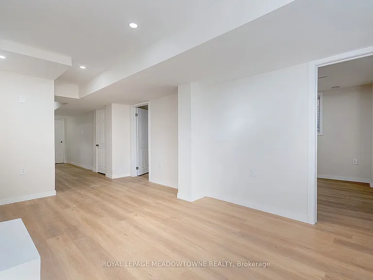 1410 Wellwood Ter #BASEMENT — Photo 14