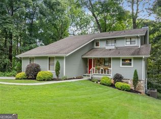 162 Nouveau Ct SW, Lilburn, GA 30047
