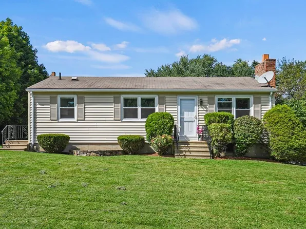 39 Bay Path Rd, Spencer, MA 01562