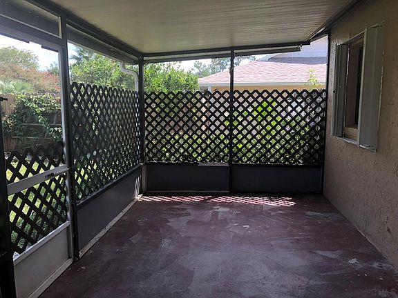 3rd image of 89 Belvedere Ln
