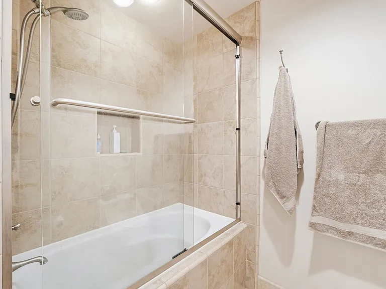15802 N 71st St #452A — Photo 23