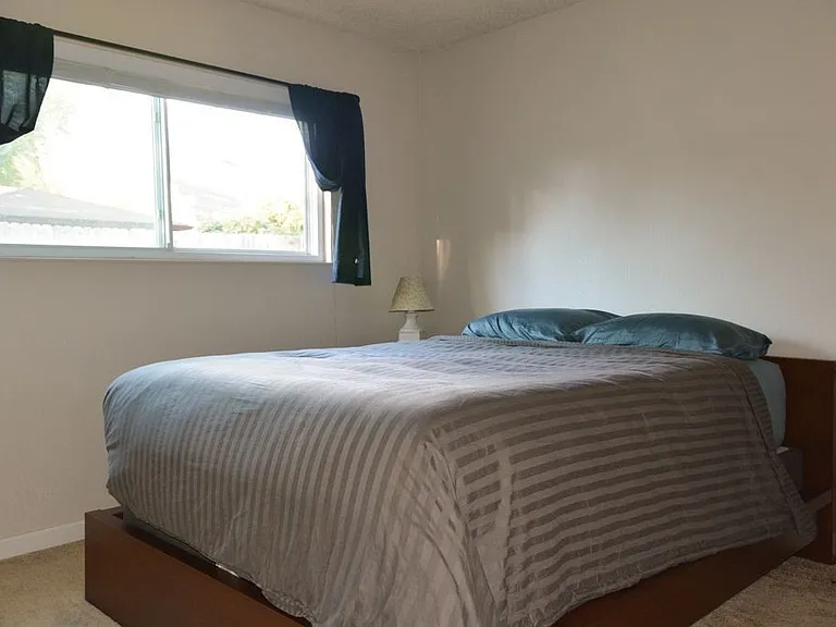 2748 Ganges Pl — Photo 9