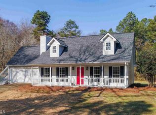 302 Hogans Mill Rd, Jefferson, GA 30549