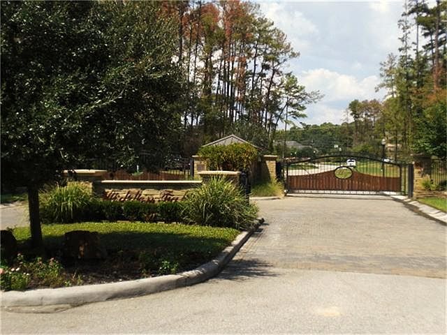1st image of 15011 Cathedral Fls