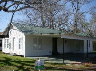926 2nd St, Coushatta, LA 71019
