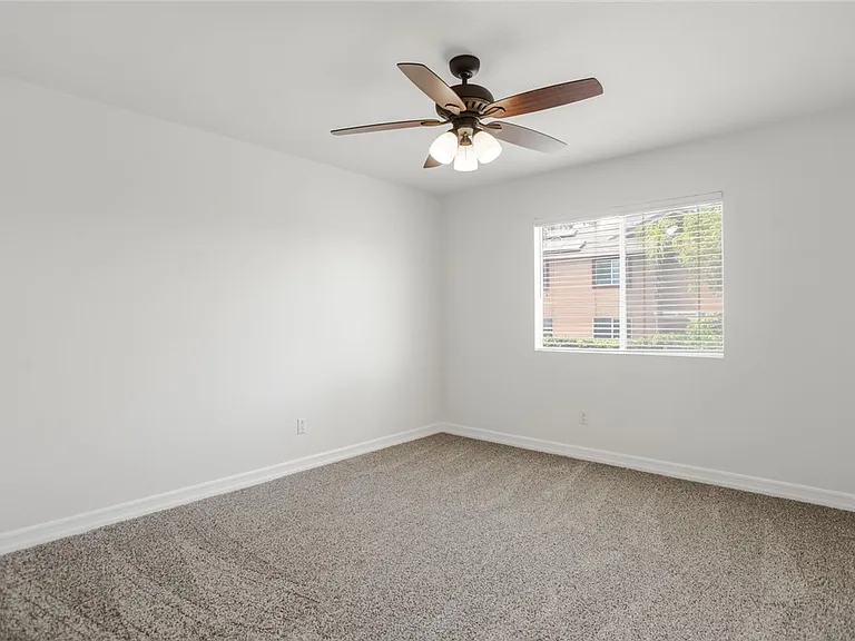 1605 Rivendel Dr — Photo 24