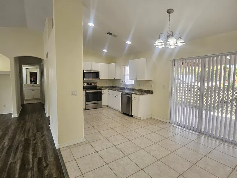 4138 Azora St — Photo 4