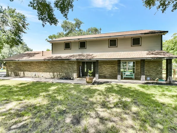 4190 County Road 145, Alvin, TX 77511