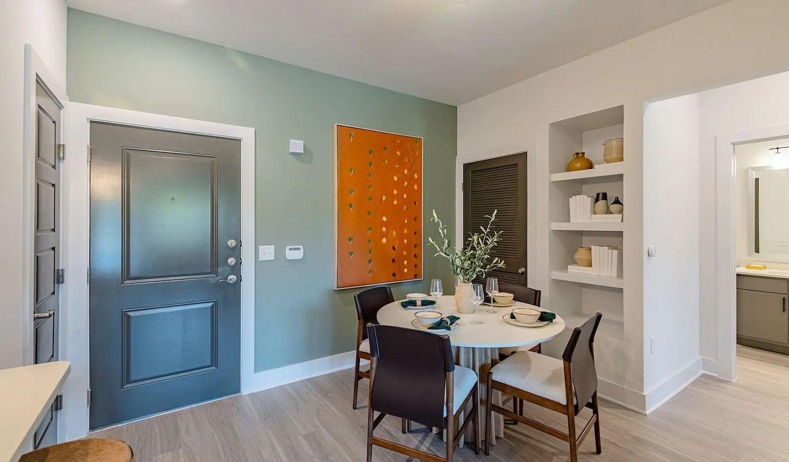Brea Frisco — Photo 1