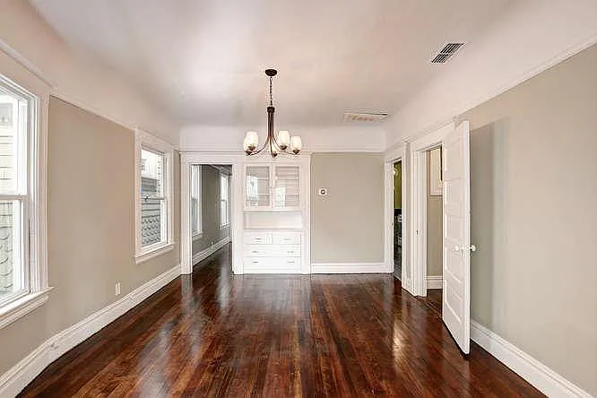 1821 Capitol Ave — Photo 15