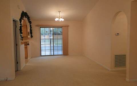 5th image of 177 NW Emerald Lakes Dr