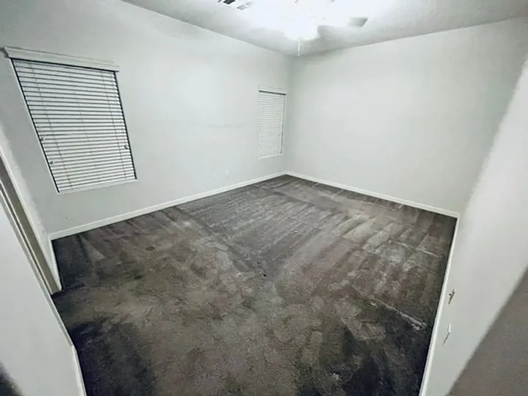 213 Heiple Ct — Photo 36