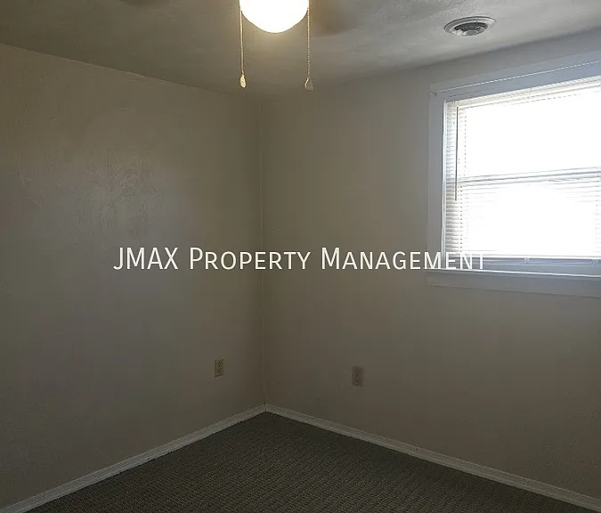 1714 Melrose Ave NW #2 — Photo 5