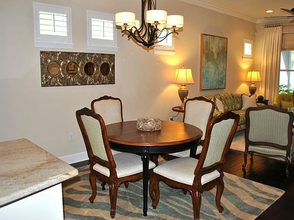 4th image of 405 S Fremont Ave #2