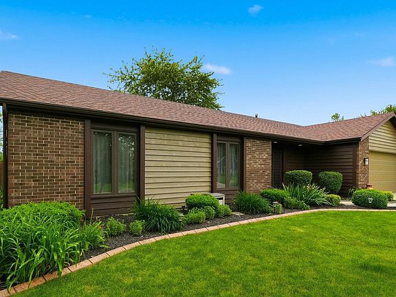 4th image of 3821 Scarborough Dr