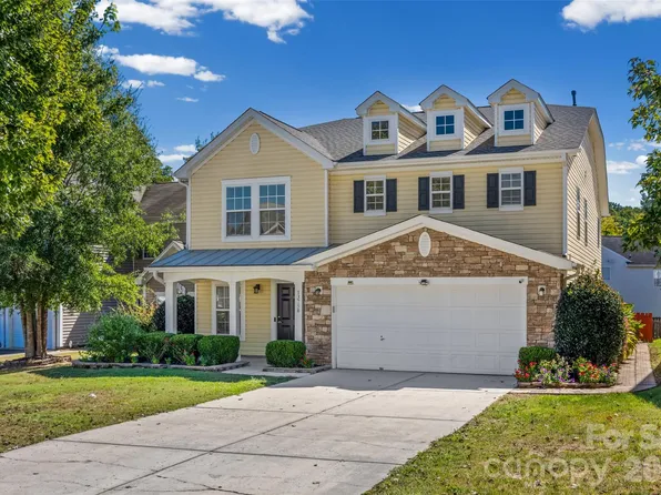 13750 Rutherglen Ct, Charlotte, NC 28213