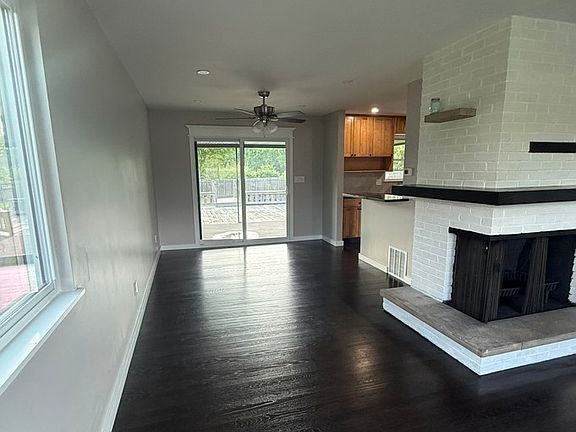 5th image of 7404 Worthington Rd